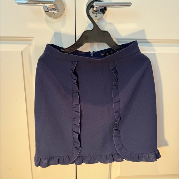 Club Monaco Fonya Mini Skirt - Picture 2 of 5